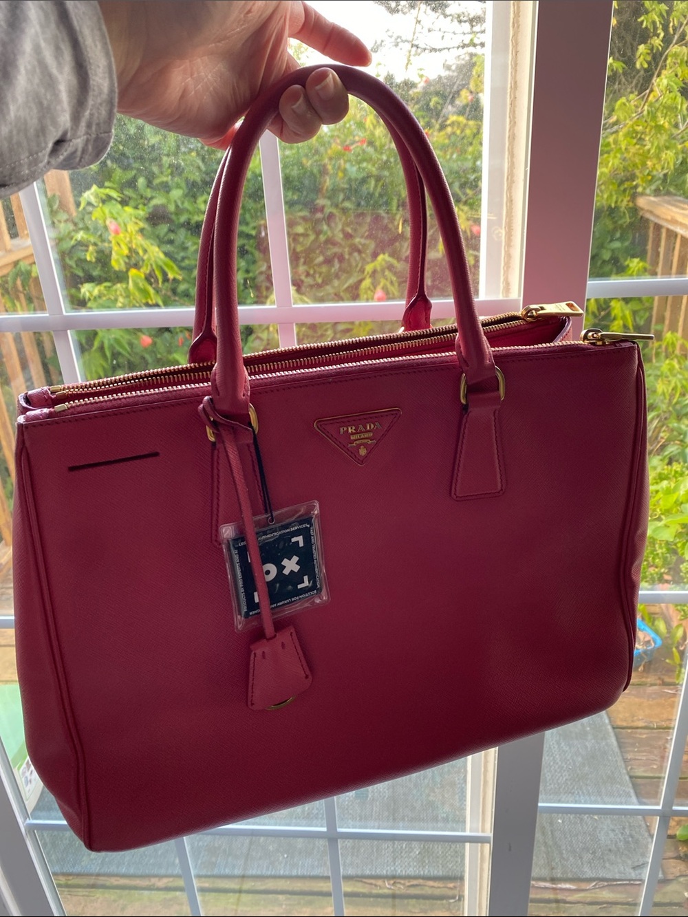Pre Owned Prada Galleria small Saffiano leather bag in Raspberry Pink - Picture 12 of 16